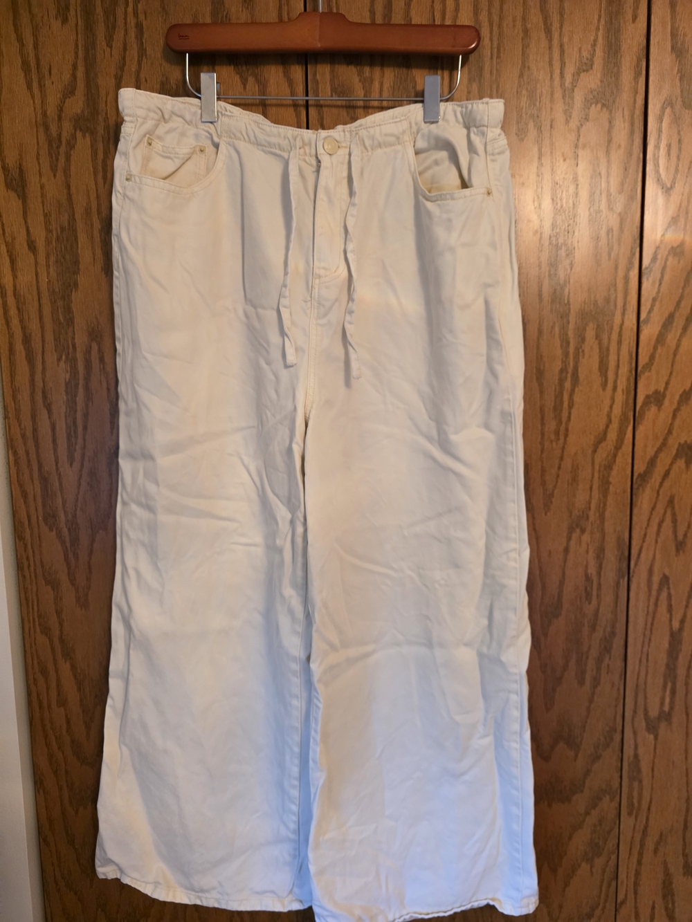 Splendid Lounge Denim Crop Pant
